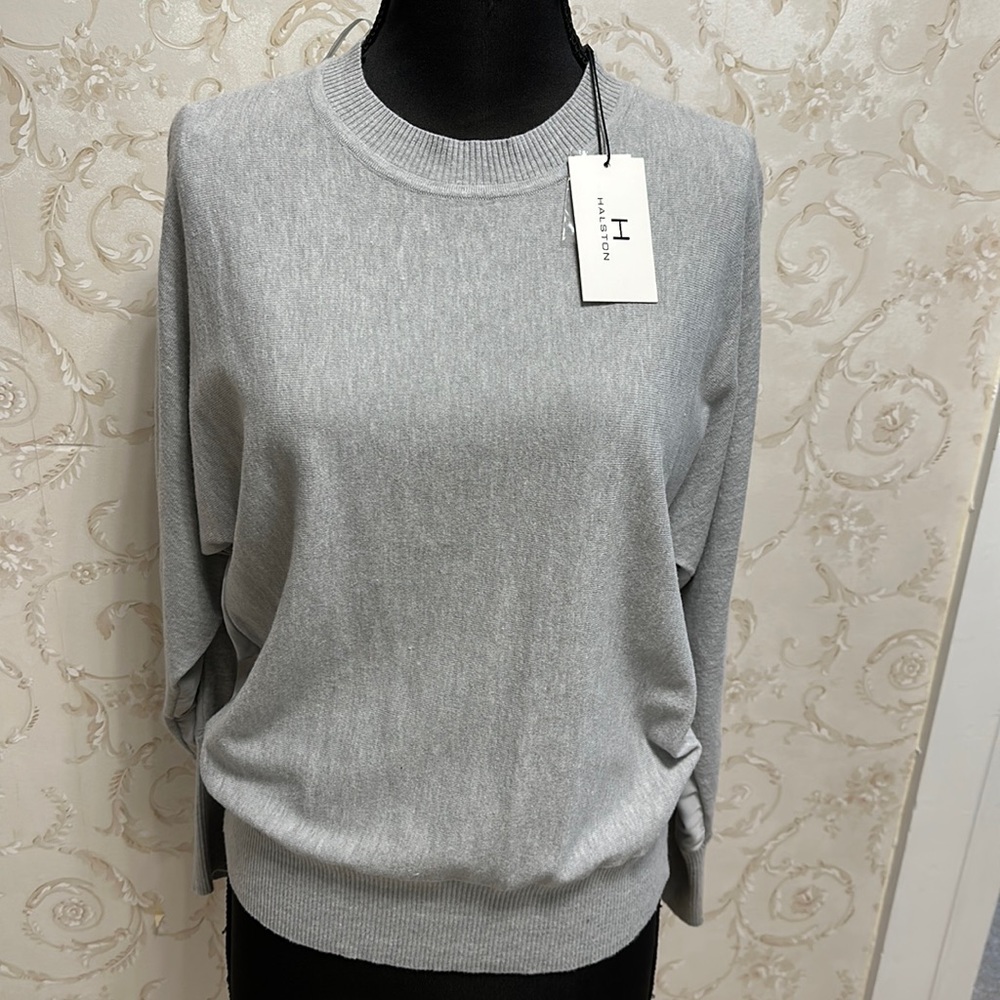 NWT Halston Spring sweater. Size S.